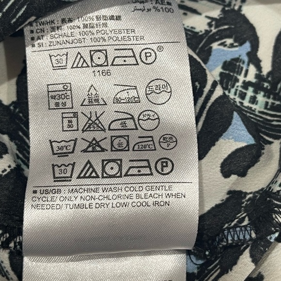 Banana Republic Sleeveless Print Top Size S - Picture 9 of 9